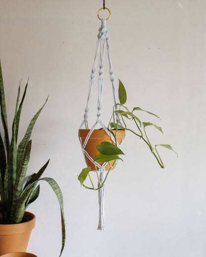 Simple Twist Macrame Plant Hanger